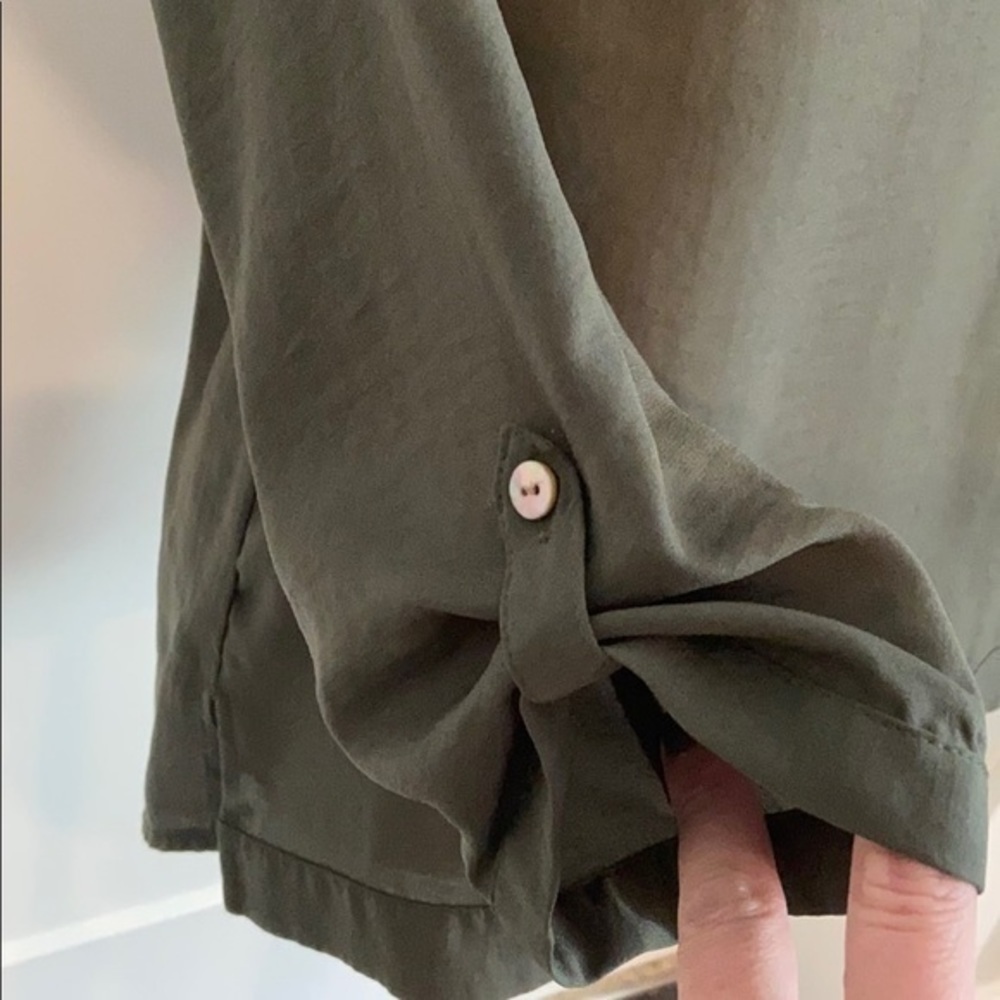 Express 3/4 Sleeve High/Low - Picture 3 of 4